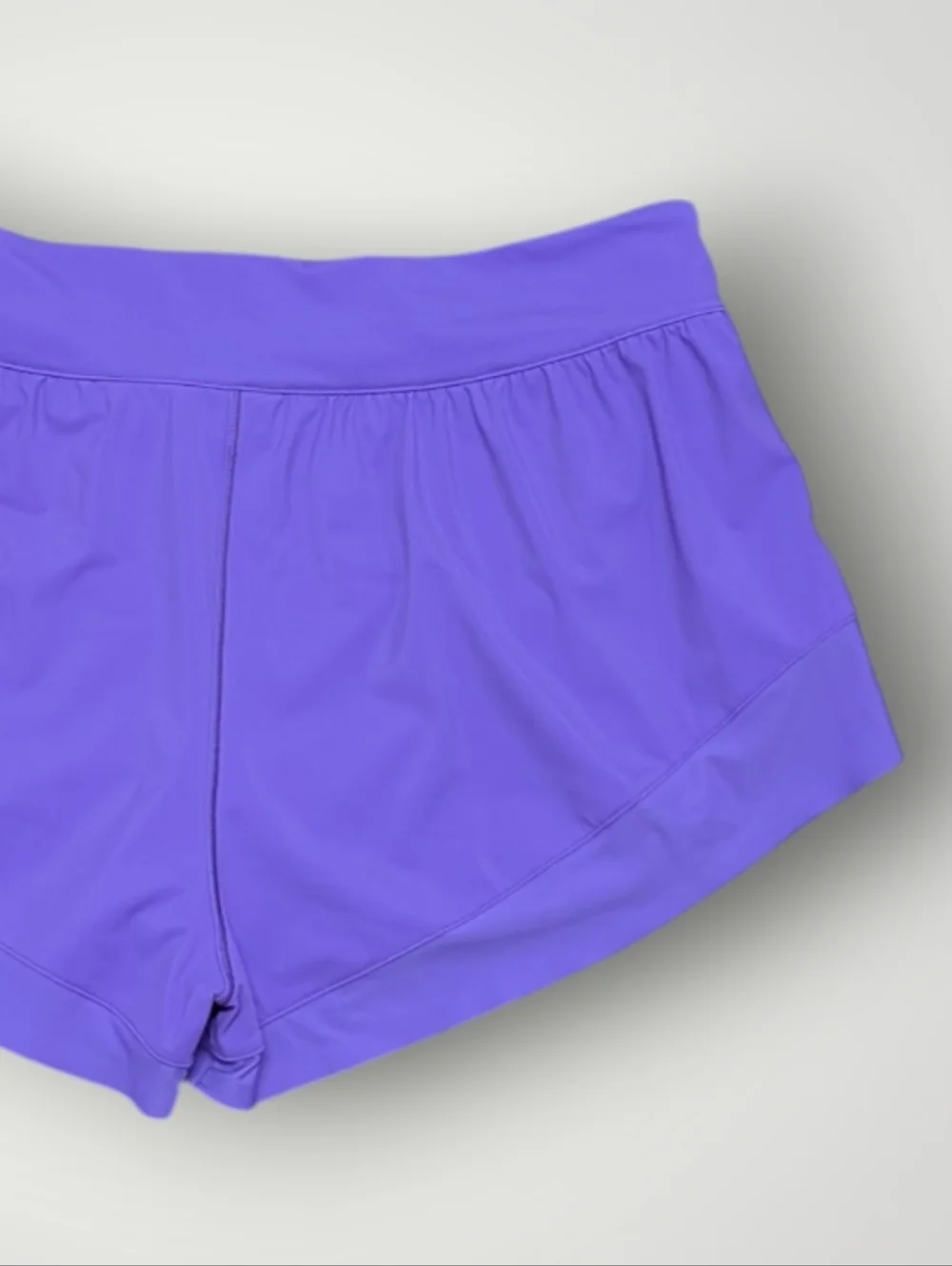 Lululemon Calm Tides Running Shorts - Picture 8 of 14